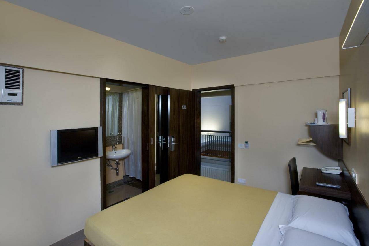 Smart Hotel 2*
